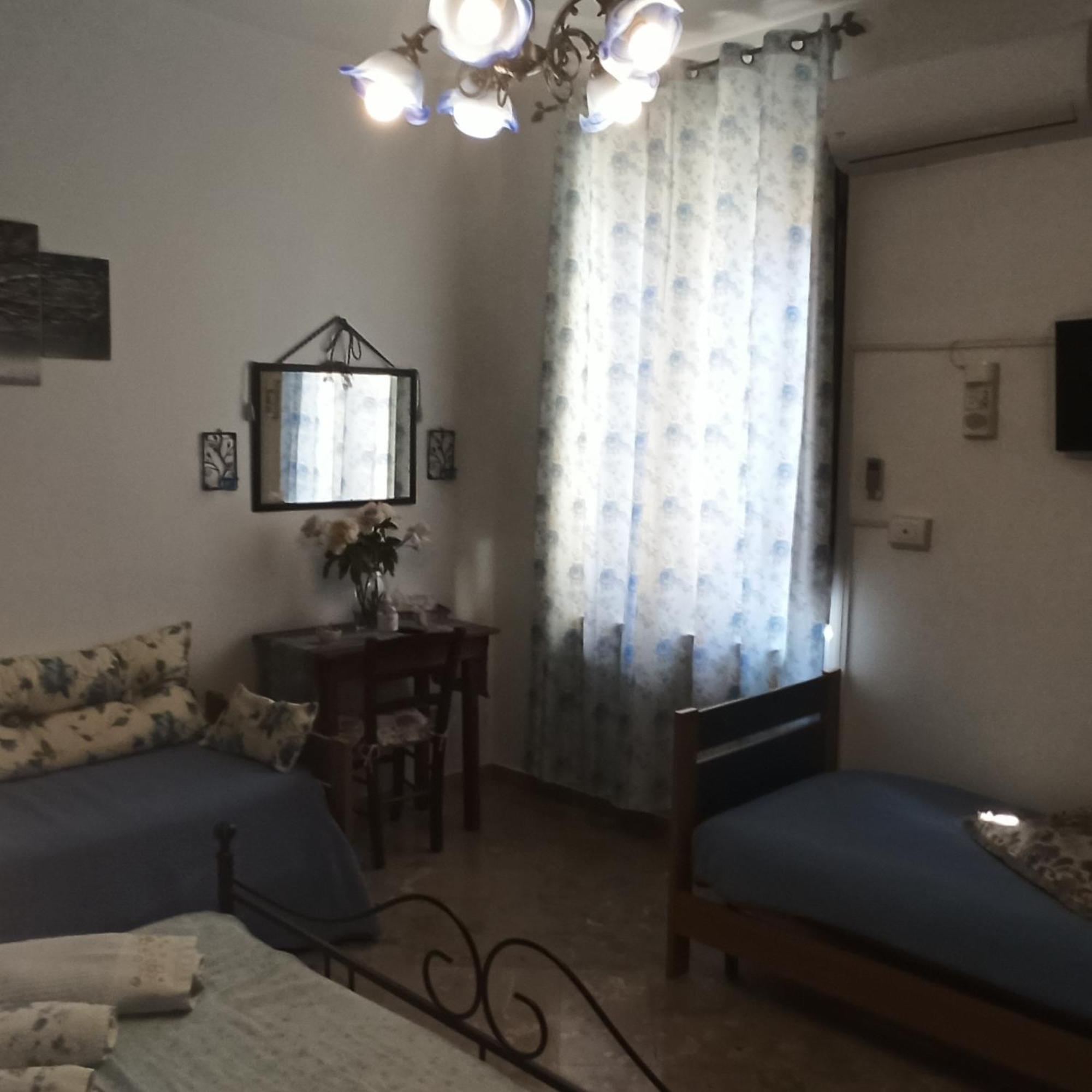 B&B Le 4 Stagioni Sul Viale, Belvedere Di Agrigento Room photo