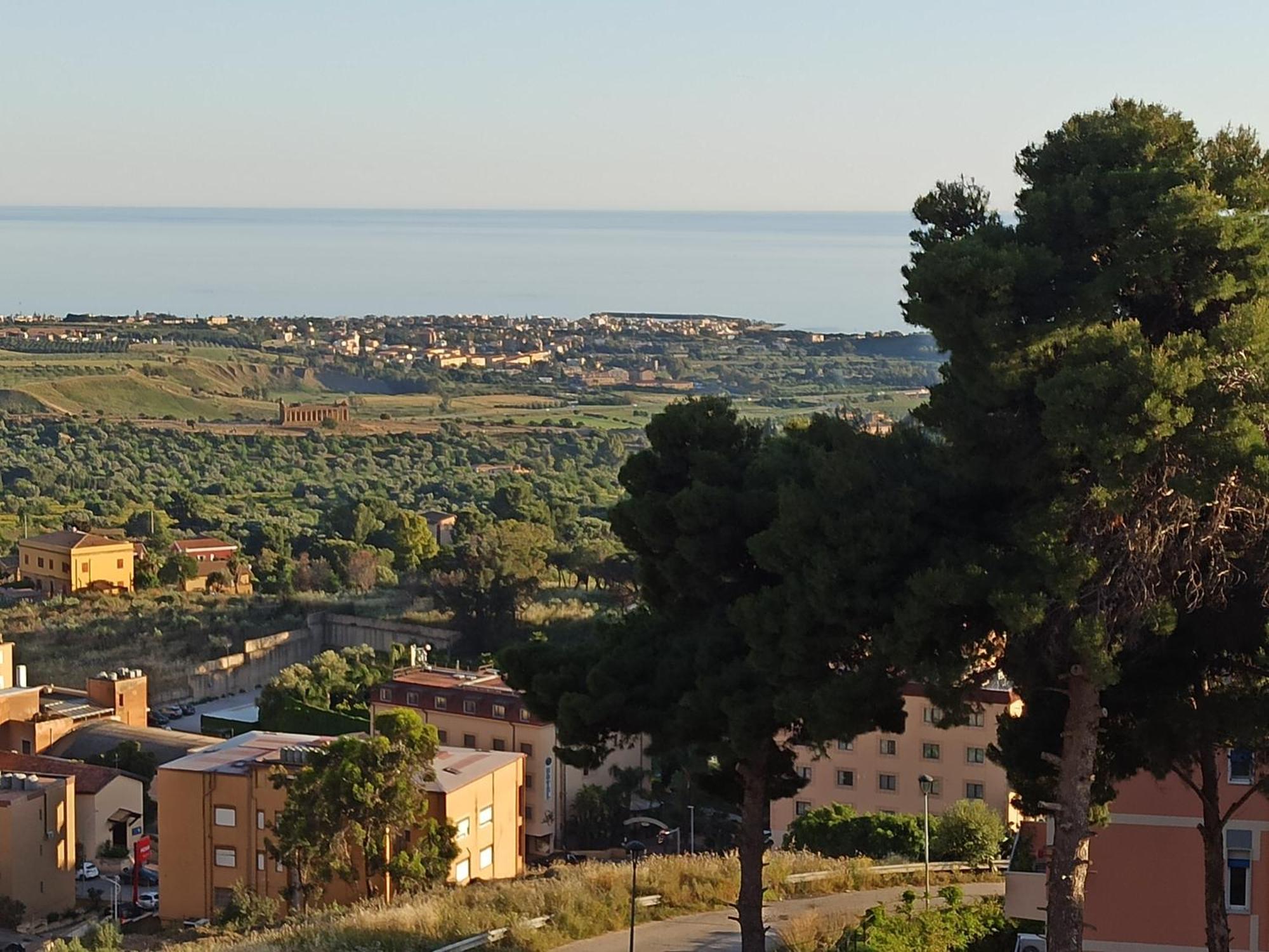 B&B Le 4 Stagioni Sul Viale, Belvedere Di Agrigento Exterior photo